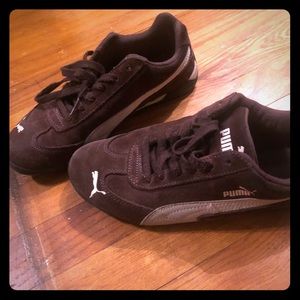 Puma Sneakers